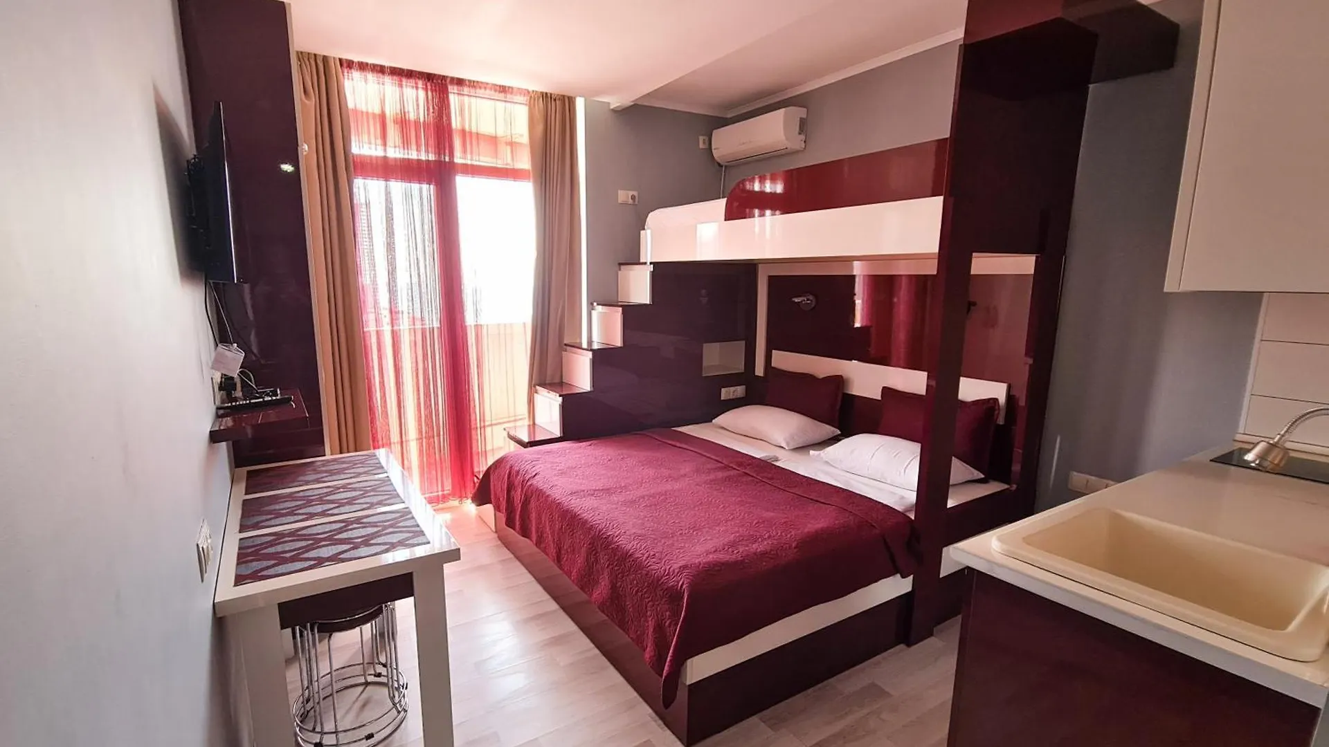 D&D Sea View First Line Apartments Batumi Georgia