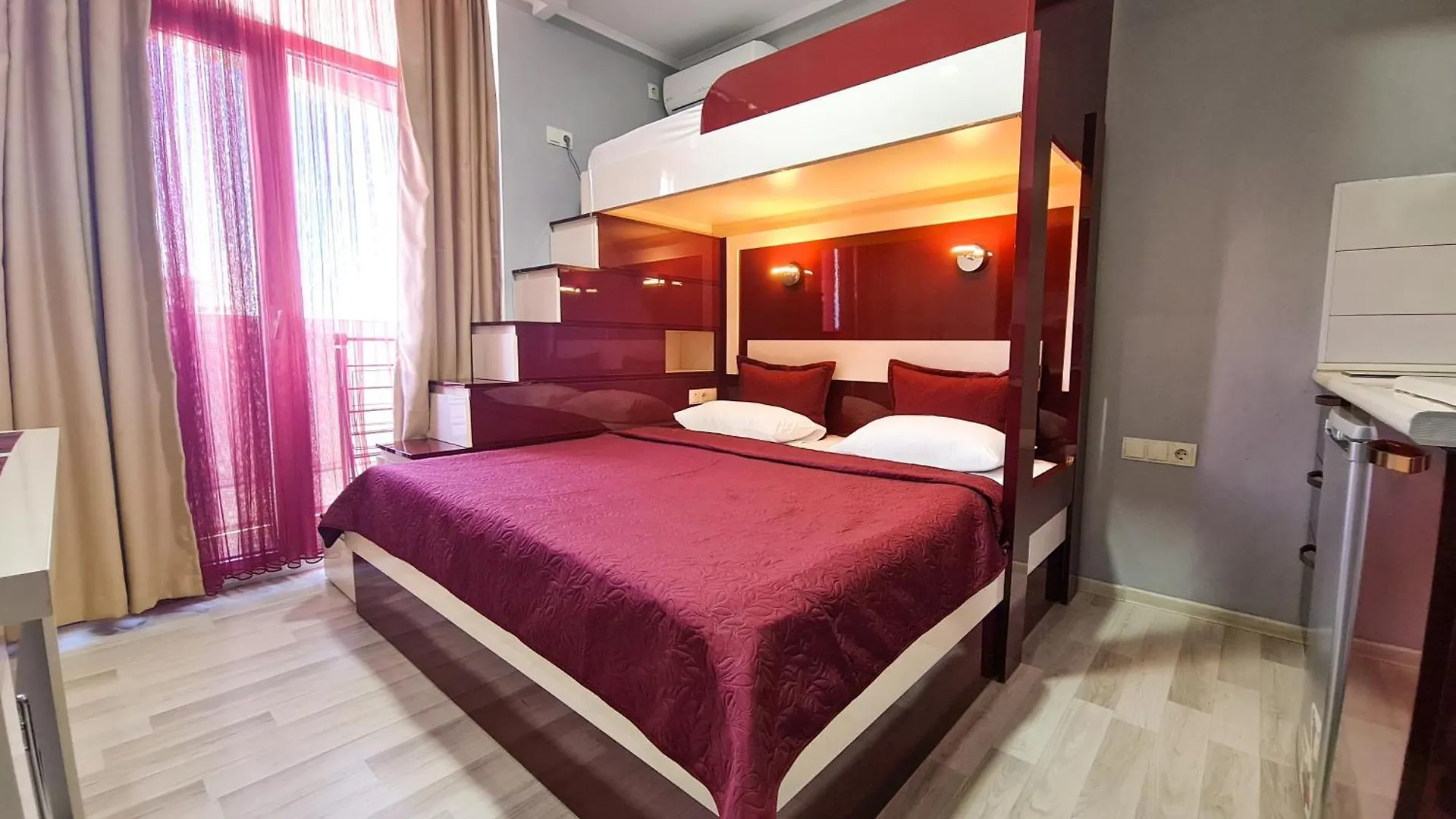D&D Sea View First Line Apartments Batumi