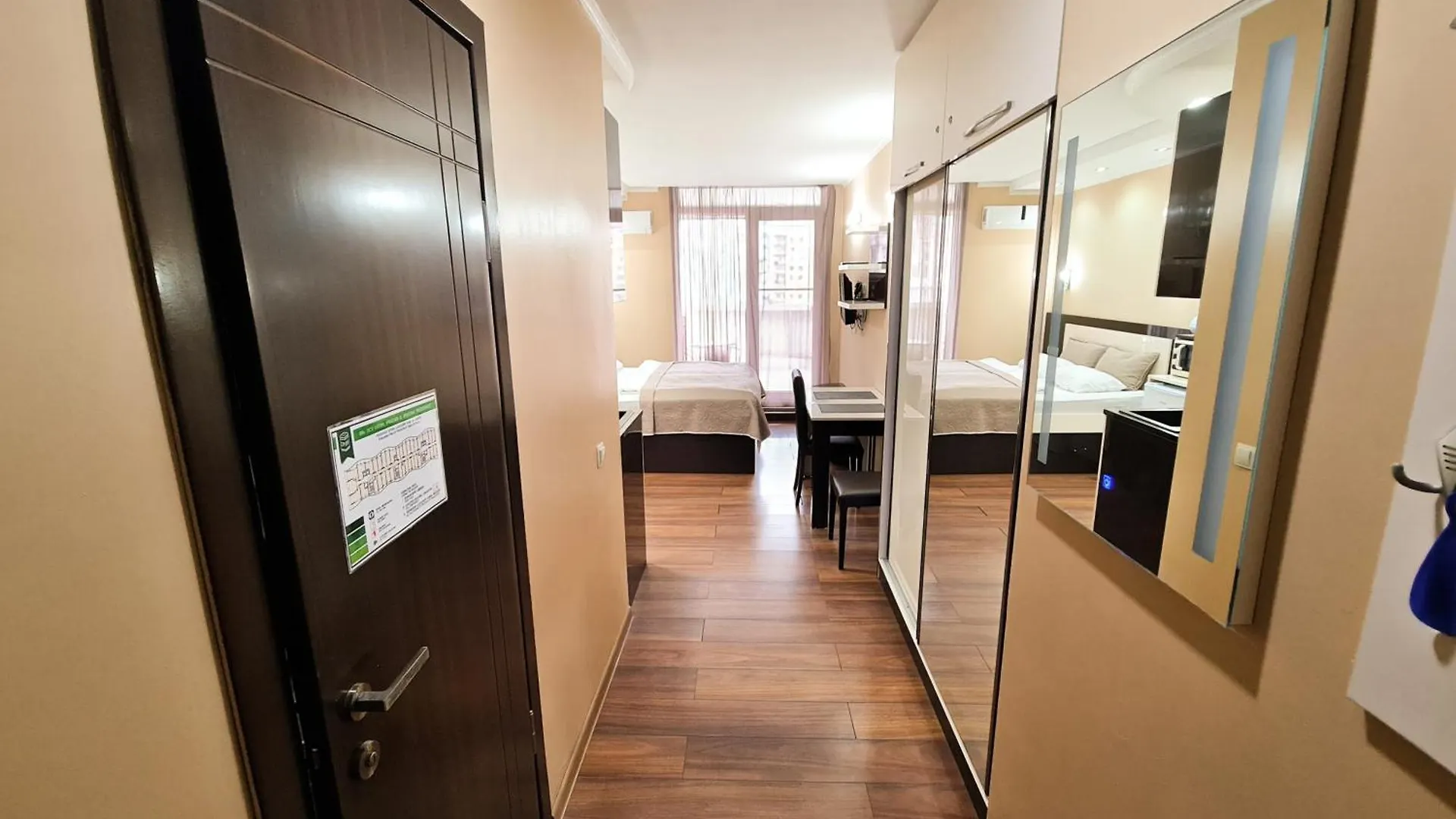 D&D Sea View First Line Apartments Batumi